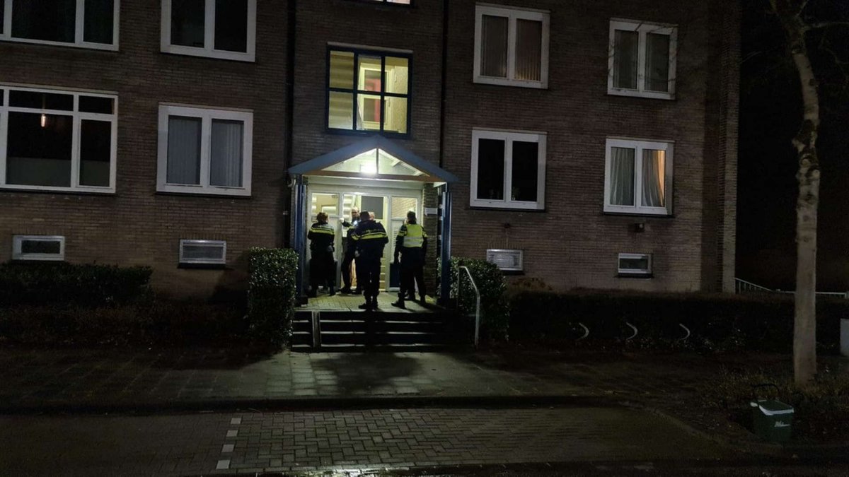 De 43-jarige Tunesiër die donderdag is gearresteerd voor een steekpartij in een woning aan de Corneliuslaan in #Heerlen, blijft nog zeker twee weken in voorarrest.
