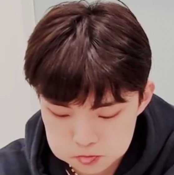 hourlykyu's tweet photo. changmin go blep, a little thread https://t.co/ubDmZfqMeO