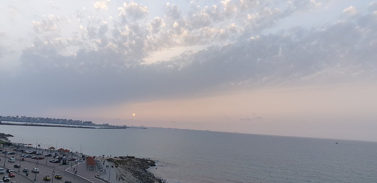 MEdrees's tweet photo. كلام سحاب https://t.co/Ku50fgxlJE