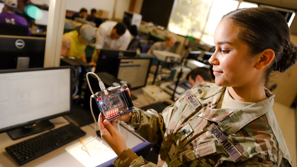 TarletonState's tweet photo. Ever wondered what a day in the life of a @TexanCorps of Cadets member looks like? Follow along today with Cadet Angelique Romike-Duran for an inside look as she takes over our Instagram Story. #TarletonState #TexansLeadTheWay https://t.co/fctD4OLvMM
