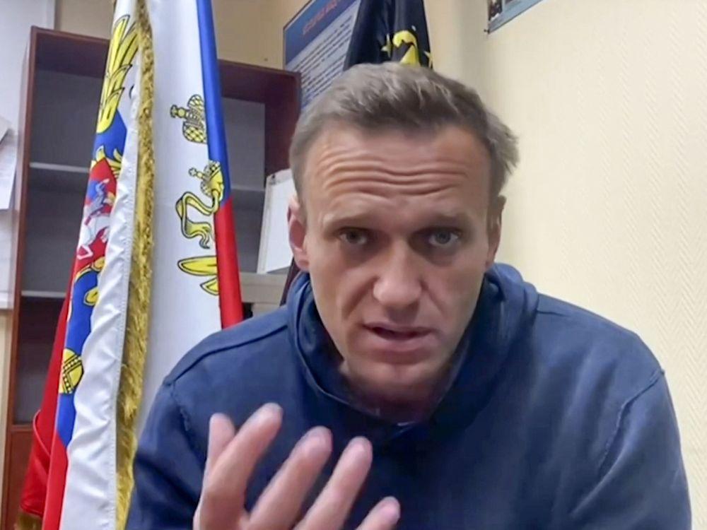 Kremlin critic Alexei Navalny says he is at strict prison camp outside Moscow