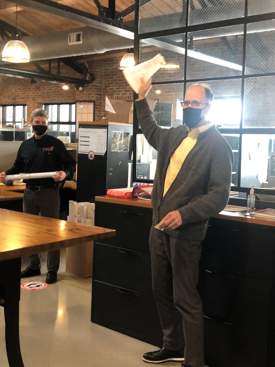 REDCOMLLC's tweet photo. What a great start to the week! Another client just joined the REDCOM Family! ๐
#GivingYourDreamsStructure #NJArchitecture #NJEngineering #NJConstruction #REDCOMFamily #NJDesignBuild #Celebrate #NJIndustrial #CommercialConstruction https://t.co/nHwUM5ZVlS