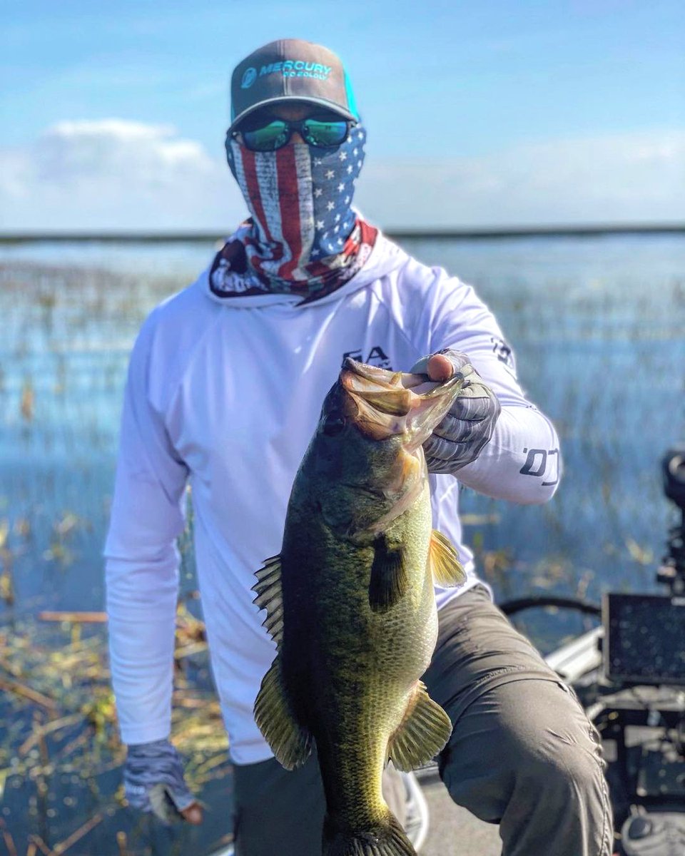 Congratulations to SA Pro Team @capt_rob_wroblewski 🥳🎉 who finished 4th out of 250 boats in the @bassproshops amateur team tournament at Lake Okeechobee, with a total bag weight of 24.83 pounds! Stellar job! Go #SATEAM! 👏🎣

📍 Lake Okeechobee

#sacompany #fishing #bassfishing