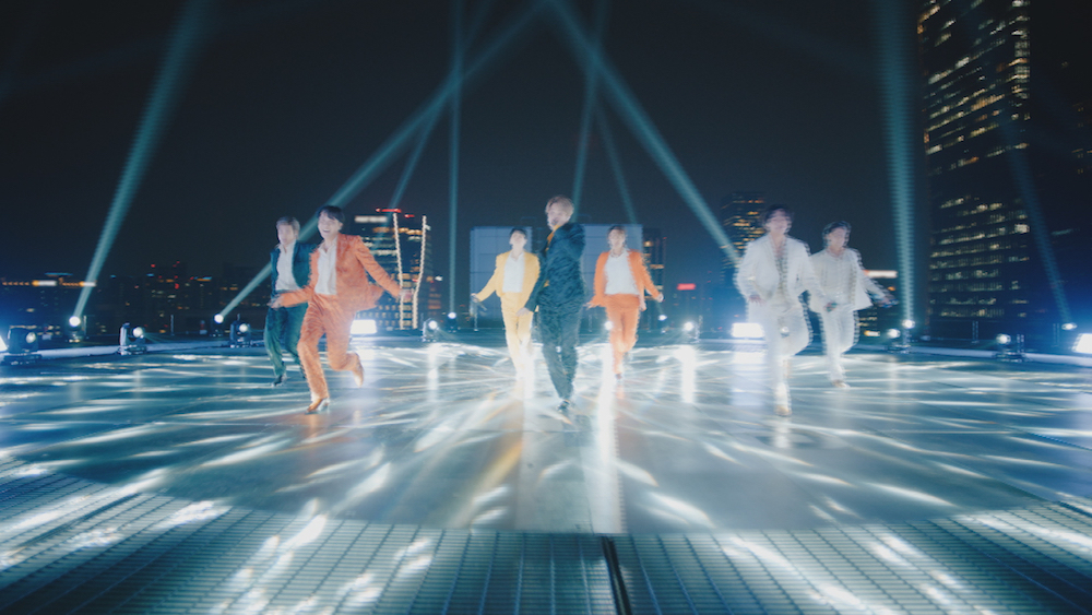 glittermagazine's tweet photo. .@bts_bighit Makes History as First K-Pop Artist to Perform at the @RecordingAcad Grammy's With Performance of ‘Dynamite’ Live From South Korea https://t.co/TwY75s8vep #GRAMMYs #SetTheNightAlightBTS #BTS_Dynamite #BTS https://t.co/zhtilq490a
