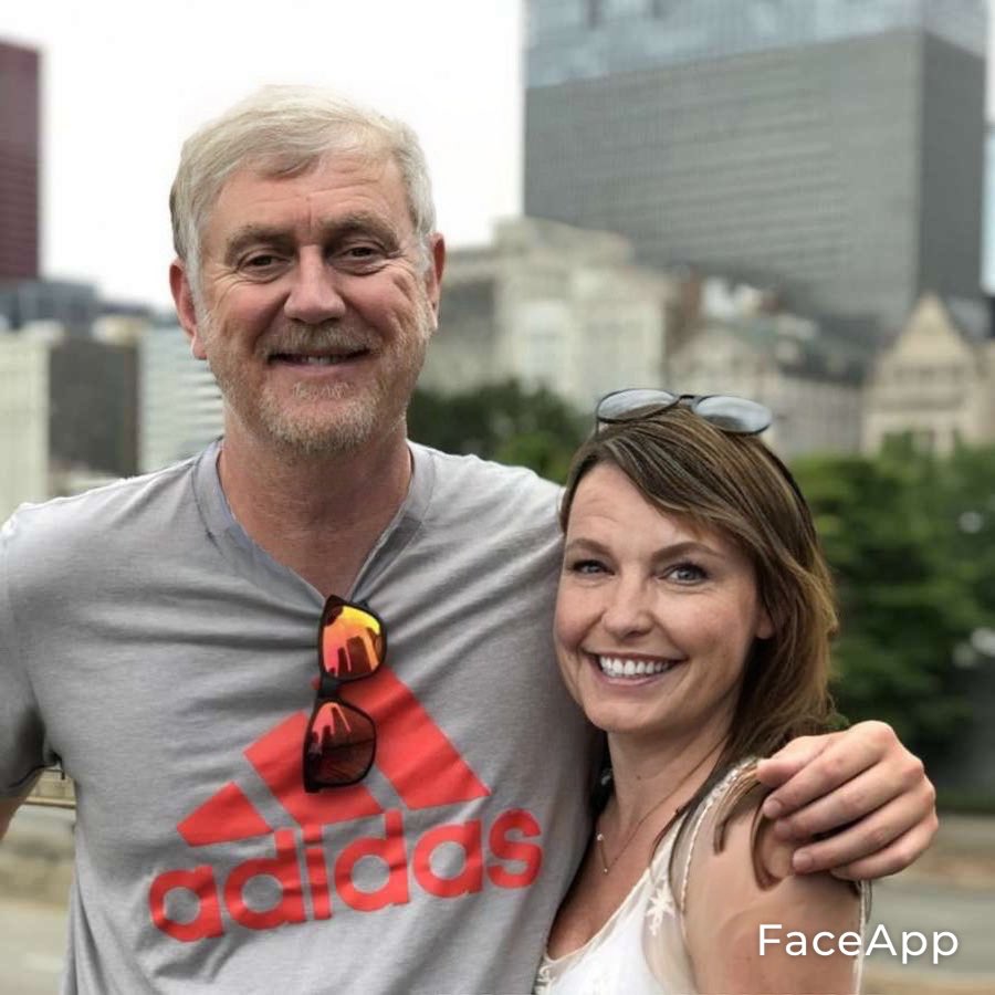 frAley3's tweet photo. like this and I’ll edit a photo of you as a DILF/MILF 😙 https://t.co/CvZPy06VnE
