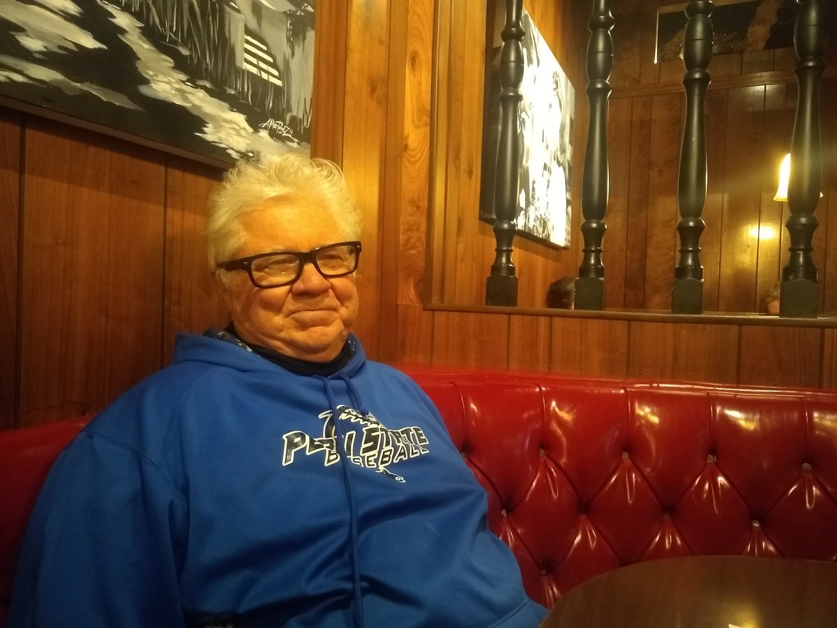 Enjoyed hitting The Tartan and yukking it up and picking the brain of the legend, Obrey Brown, before he moves out of state Friday after nearly a half-century of sportswriting on the West Coast. He did a lot for kids in the IE.