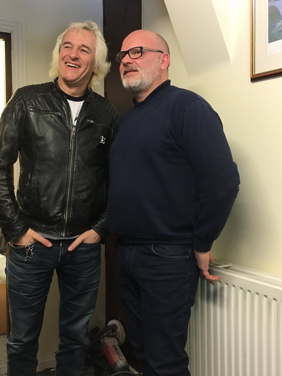 It’s not every day you get one of your idols walk in to buy a van! Proper decent guys !! <a href="/ChrisYorkUK/">Chris York</a> <a href="/GizzButt/">Gizz Butt</a> Mark just had to get the picture!!