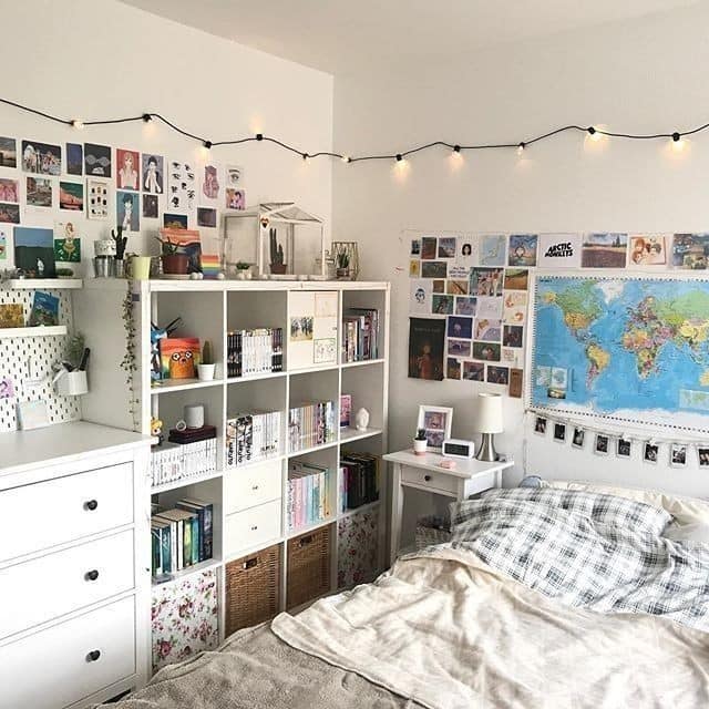 brusnos's tweet photo. oq eu salvo no pinterest  // o meu quarto https://t.co/vRI7hgCOEi