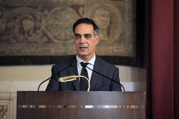 #GiacomoPortas (#Moderati):

Auguri di Buon Lavoro al nuovo segretario del #Pd <a href="/EnricoLetta/">Enrico Letta</a>. Spero che riesca ad azzerare le correnti, che abbia lo spirito di agevolare le alleanze per le prossime amministrative e che non sia subalterno a #Grillo e al #M5S.