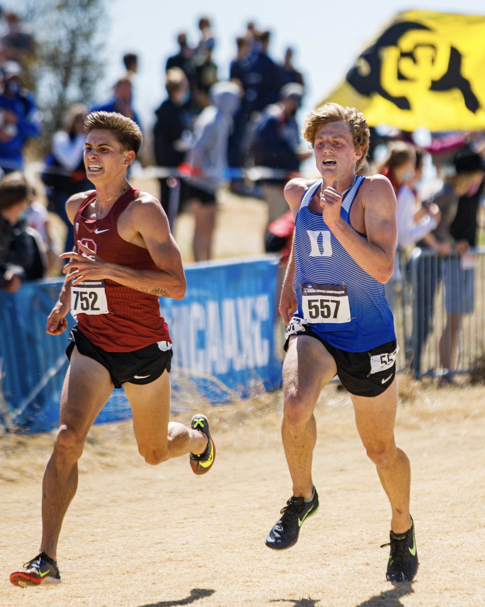 DukeTFXC's tweet photo. Our men’s team finished 1️⃣6️⃣th in the 10K!

#GoDuke | #NCAAXC https://t.co/c2HVKzbu5A