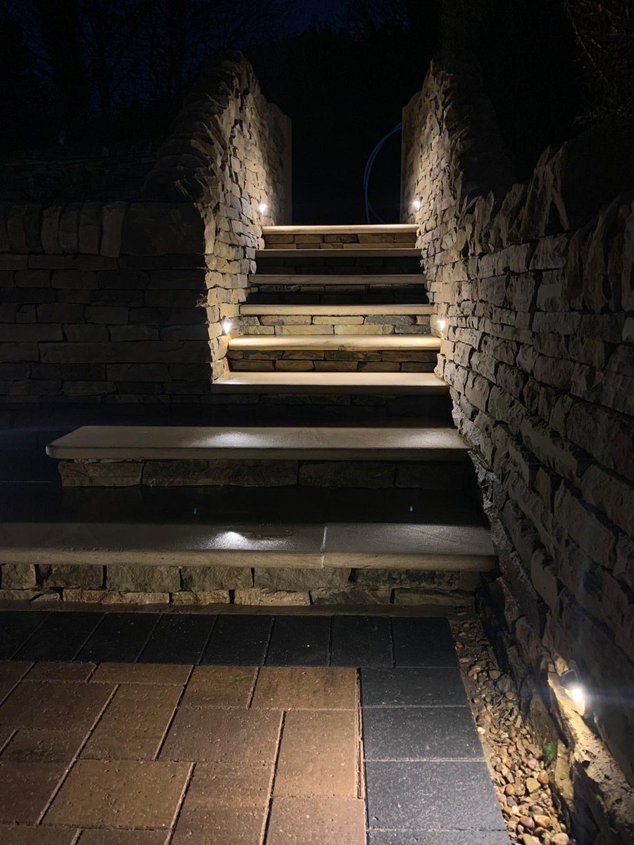 pdaveyelec's tweet image. One of those more visually rewarding jobs.