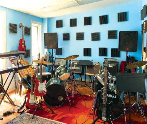 BMSBrooklyn's tweet photo. BMS is proud to offer rental spaces for practice, rehearsals, readings, recitals, performances, etc. at affordable rates. Learn more today! #brooklynmusicschool #roomrentals https://t.co/4c1JEOIrvv https://t.co/DqHCoHIBzF