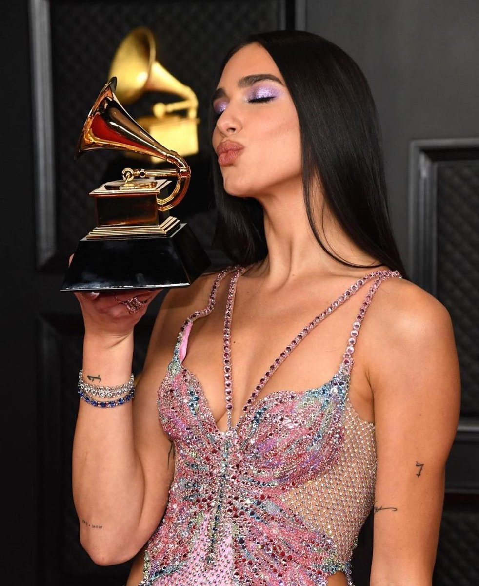 DUA LIPA on Twitter: &quot;Best Pop Vocal Album for Future Nostalgia 🌕✨!!!!! A  wonderful night, thank you @RecordingAcad 💋 thank you Donatella Versace  and the unmatched @Versace team for my one of