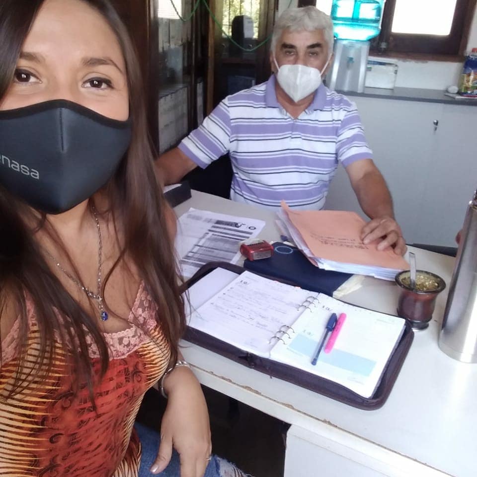CarlosJ66476213's tweet photo. Acá se hace grande a nuestra #Argentina #Mburucuya #Corrientes #Elsoberbio #Misiones #Eldorado #gracias por el compromiso #SENASA #CorMis . https://t.co/aCEo1sSJzC