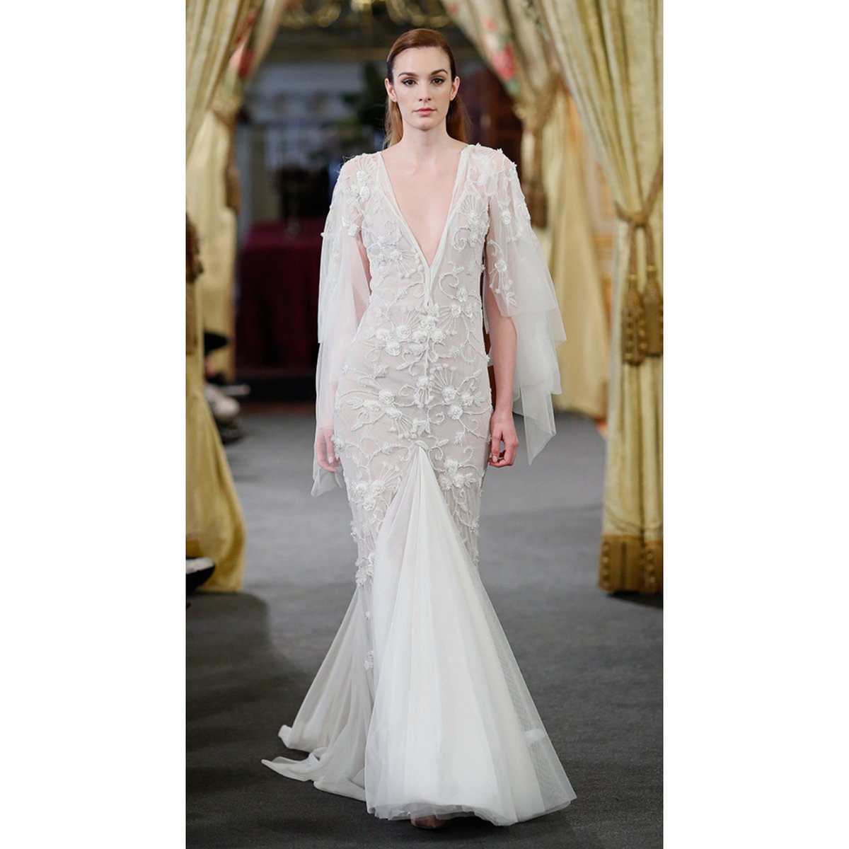 [AMARCA] Todo es más bonito si estás conmigo. 

<a href="/tenerifemoda/">TenerifeModa</a> 
#amarca #amarcakids #tenerifemoda #modaespaña #hechoenespaña #hautecouture #bride  #eveningdress #couturedress #invitadaideal #invitadaperfecta #comuniones2021#novias2021