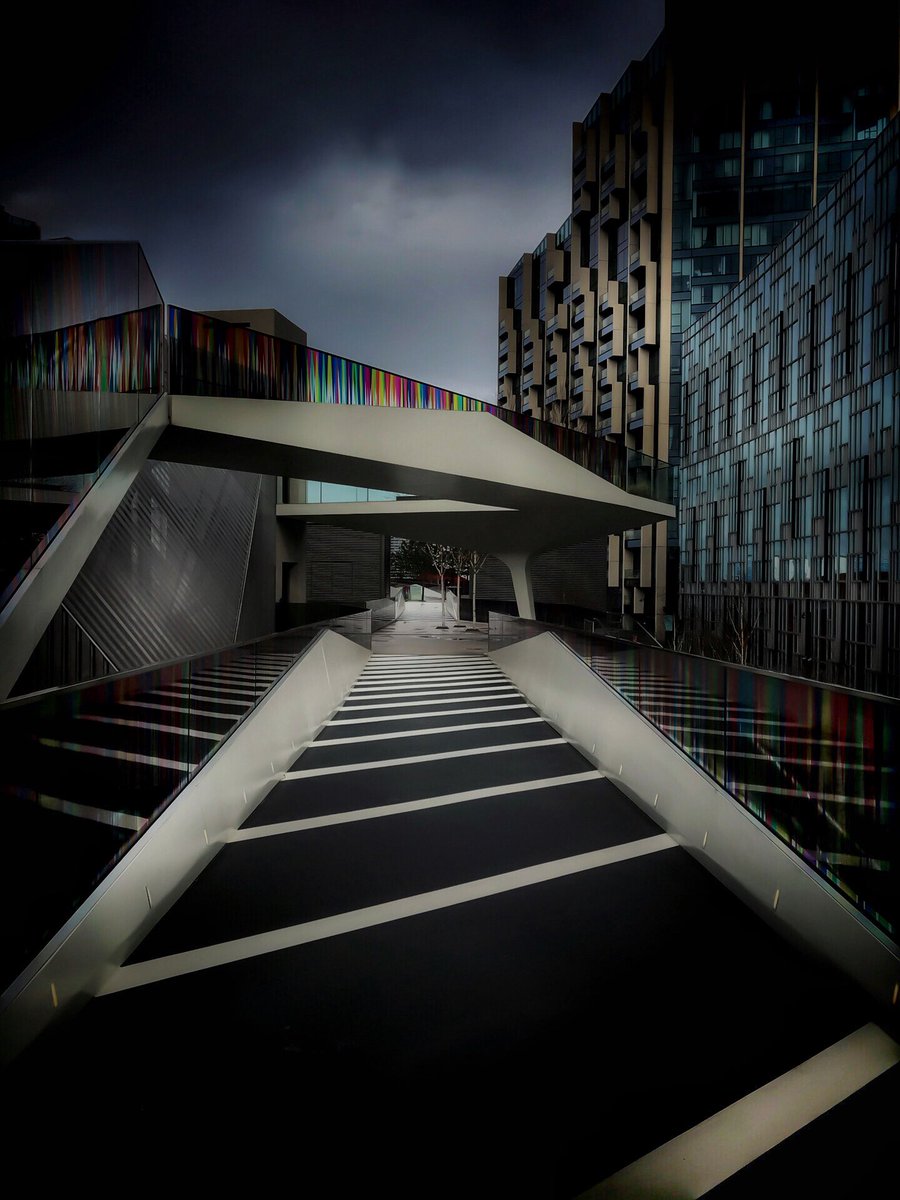 Abstract view #city #london #photography #architecture #architecturephotography #lines #shapes #colour #Building