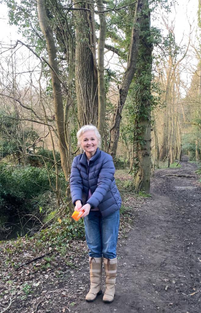 Hotchillee tweet media