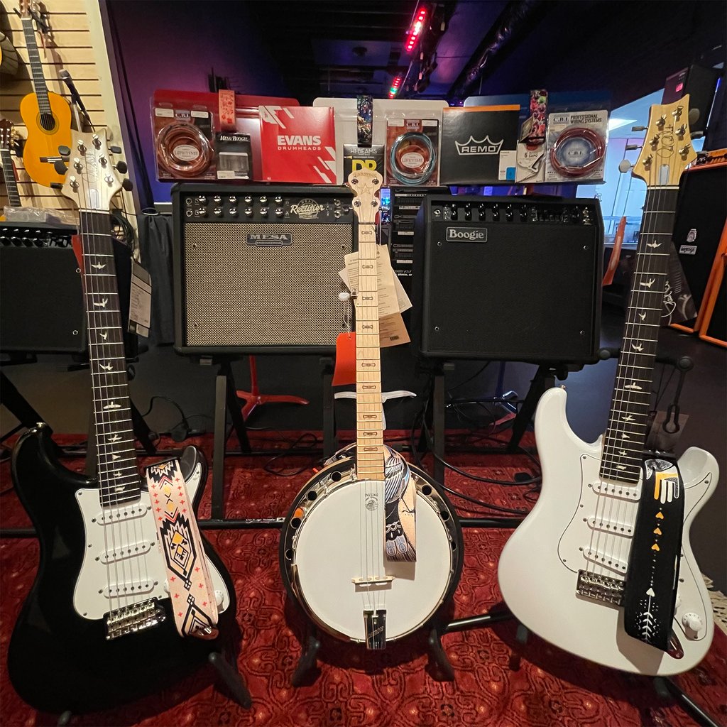 KaganAndGaines's tweet photo. America the Beauitful! #drstrings #kyser #henryheller #prsguitars #mesaboogie #CBI #evans #remo #americanmade #qualityandquantity #murica #bornandraised #shoplocal #thestorewithmore https://t.co/bkrqJAxhj2