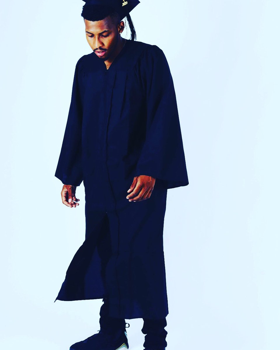 Flex Props tweet media