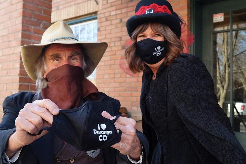"Mask marshals" bring Old West and COVID-19 awareness to downtown Durango.
bit.ly/3bQ9ZEo