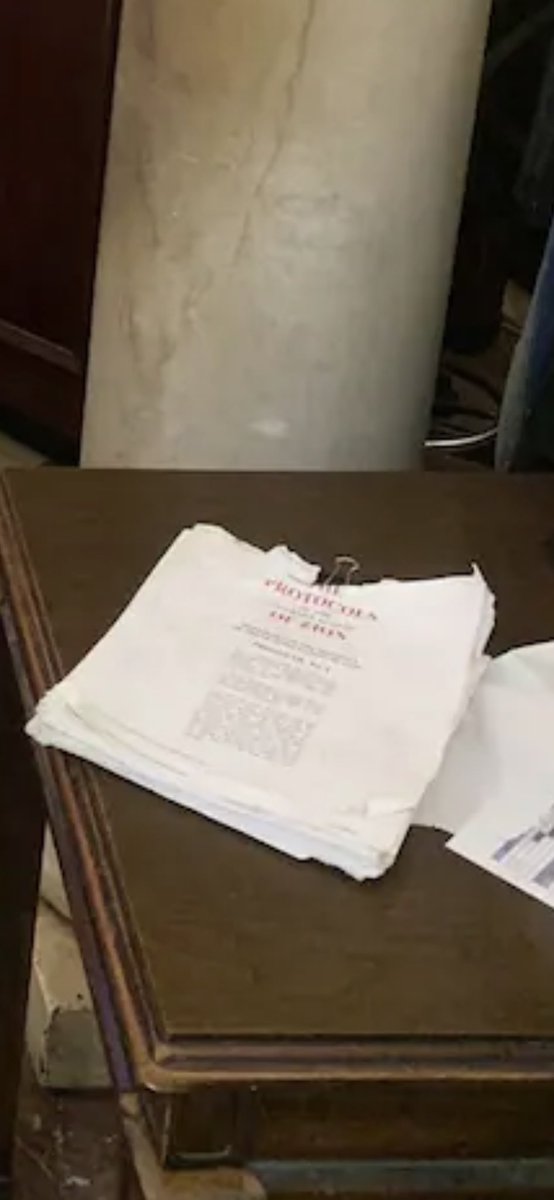 A Capitol Police Officer is suspended pending an investigation after a copy of the Nazi text “The Protocols of the Elders of Zion” is seen on a table at his work area. washingtonpost.com/powerpost/capi…