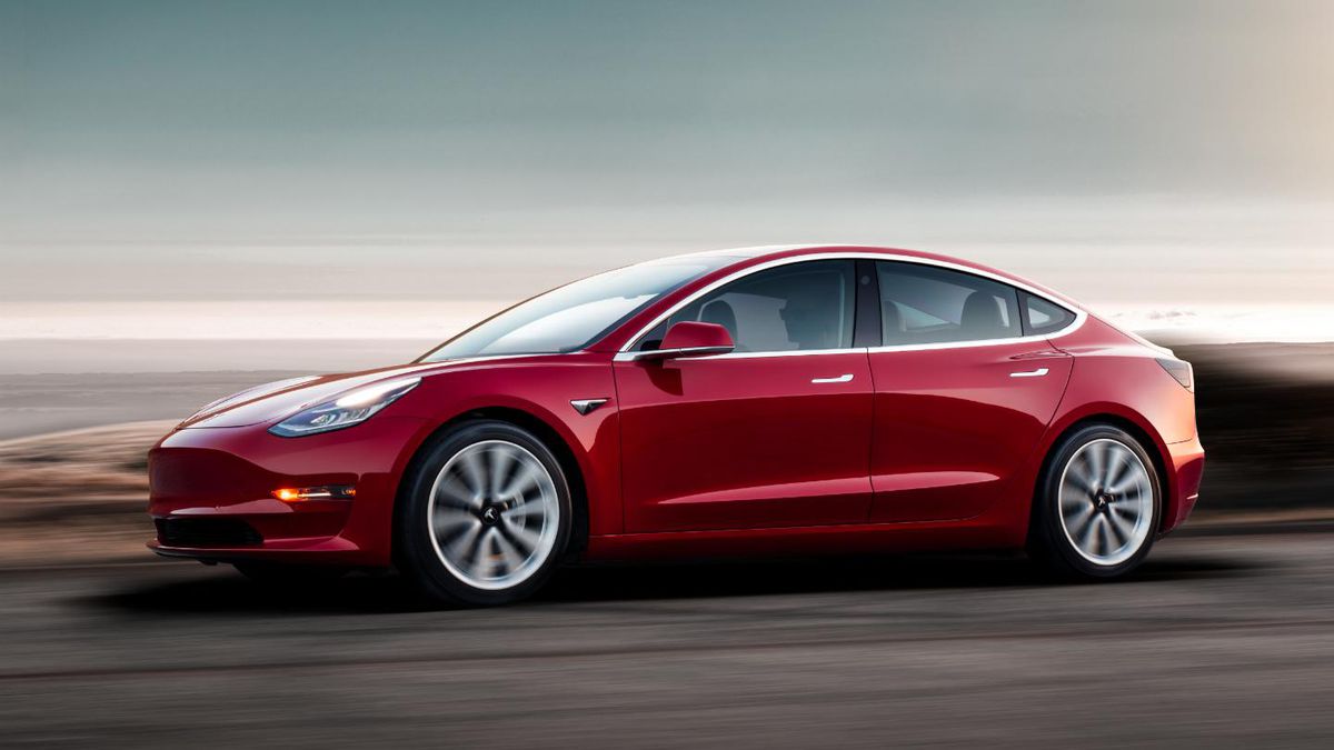 Forbes's tweet photo. Tesla adds new role: "Master of coin" https://t.co/CLcARDIX6B https://t.co/9gTMC5FpeT