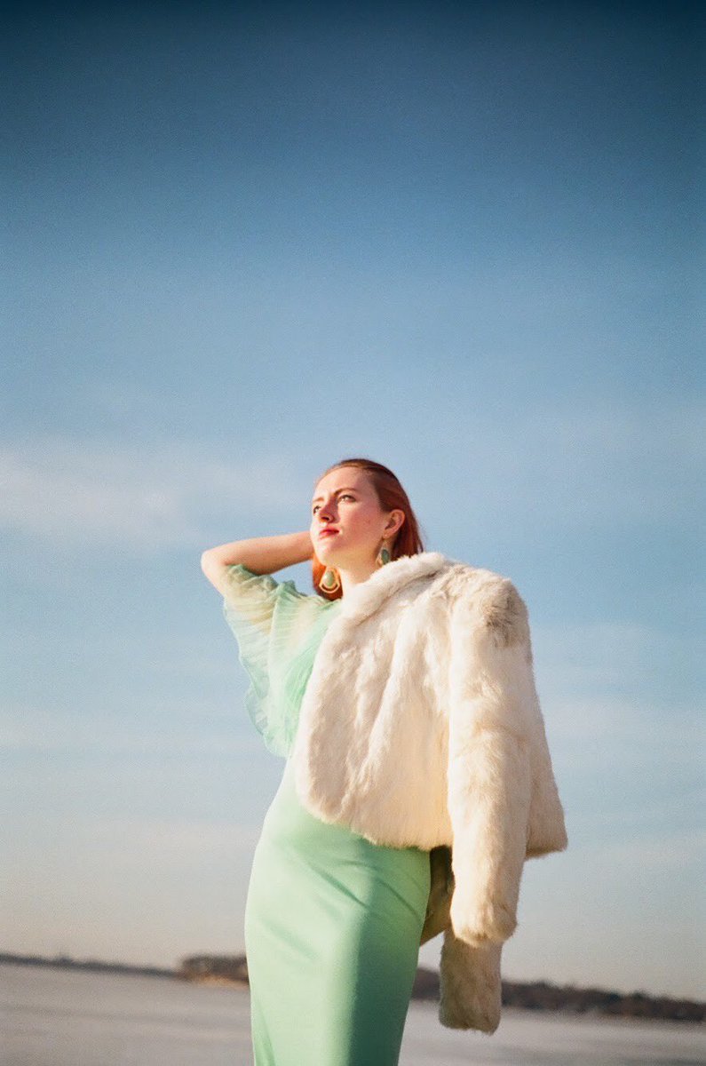 thatssoerin_'s tweet photo. i highly recommend you wear floor length gowns and fur coats and go to your local pier during spring thaw and take film photos on the rocks. (Thank you ahna for making me the most elegant minty fresh model) https://t.co/YMig6Itbtd
