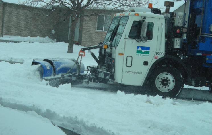 CityofLoveland's tweet photo. City crews worked on Priority 2 routes today. Tomorrow is Priority 3 routes (residential). Plows will create windrows. We ask for your patience.
57th St. between Taft & Garfield, & Kendall Parkway are now open.
More:
https://t.co/KfbV5umvsh
#LovelandColorado #MarchStorm #NoCoWX https://t.co/Wd4W0Ov0Lt