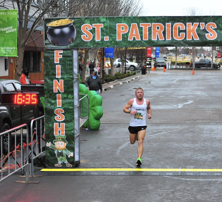 gocraigrun's tweet photo. #medalmonday 🍀🍀
Kansas City Running Company still had a St Patrick's 5k for us to run!
#pr & second overall.
#findingfast
Have a great week everyone!
#raceweekend #fasterasamaster #stpatricksrun #5k #liverace #race #runfast #stpatricks5k https://t.co/WYYhlleA3w