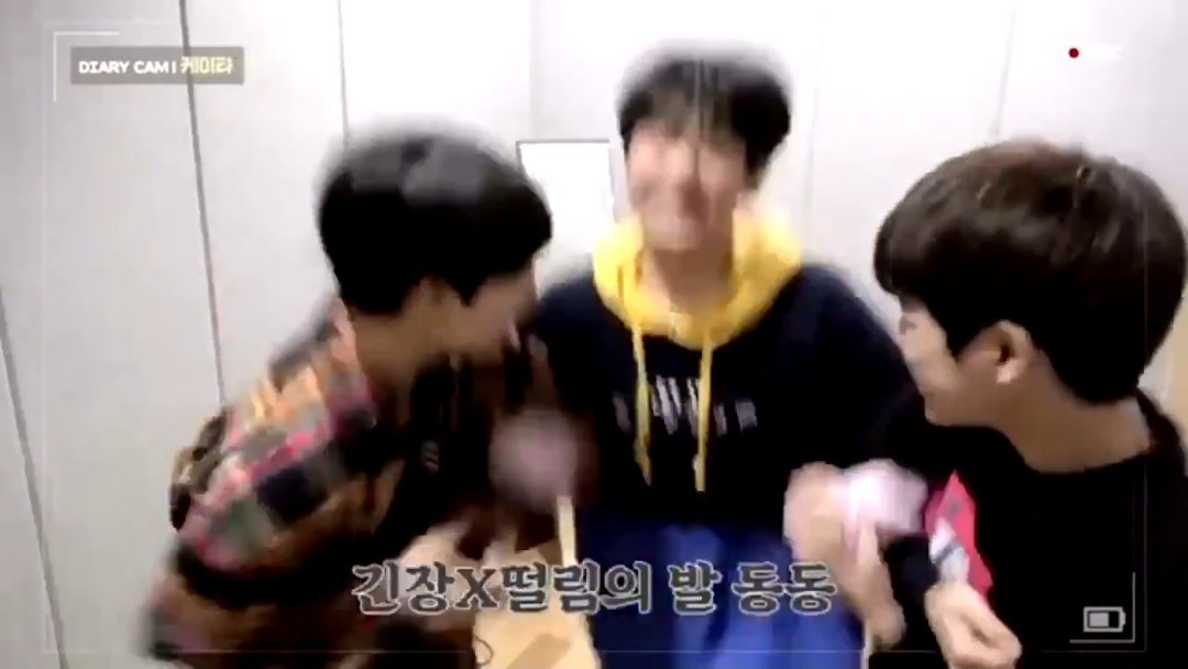 phichimken's tweet image. a visual representation of jihoon, keita and dohwan on next week's inkigayo 😂❤️