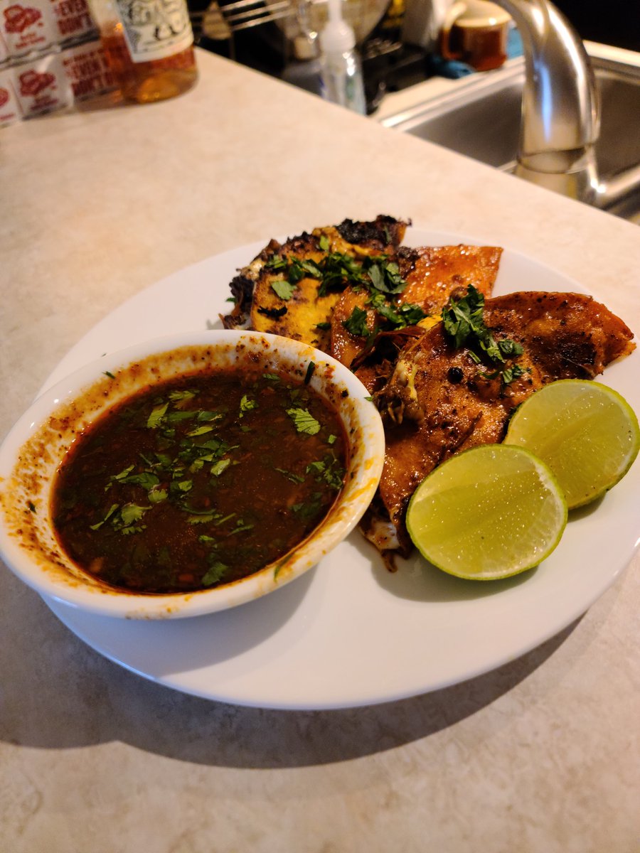 Steeps_Reborn's tweet image. Finally made some birria tacos :D