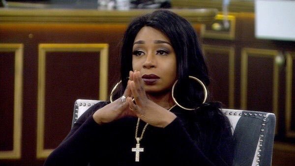 So Rachael needed Matt to explain to her why the pictures were racist and wrong #thebachelor #ATFR