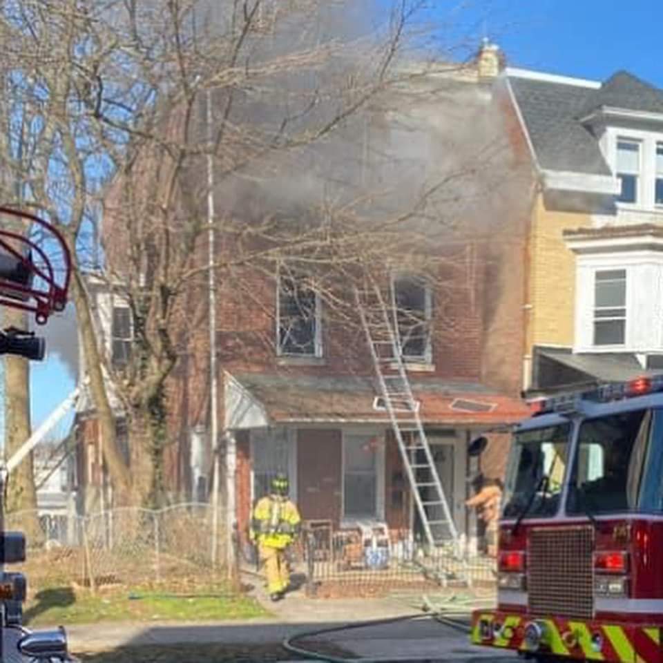 Goodable's tweet image. This is Jimmy Johnson, 70.

Today, he saw his neighbor's home on fire, called 911, ran over, kicked down the door, ran upstairs, grabbed a man who was LITERALLY ON FIRE, carried him out, then used a blanket to put out the flames.

Some heroes wear capes.

Others are named Jimmy.