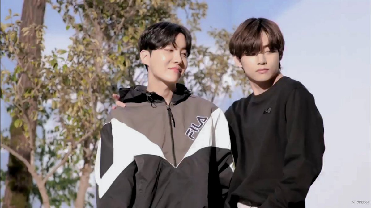 (ꪜ)H✦PE (semi-hiatus) (@vhopebot) on Twitter photo 