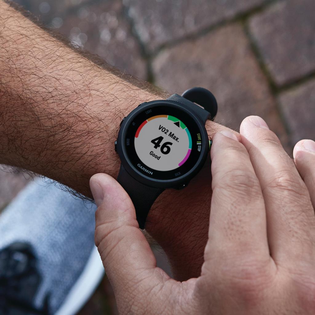 GarminMexico's tweet photo. El VO2 Máx es un indicador del rendimiento atlético, tiende a aumentar a medida que tu forma física mejora.
💥 Encuentra está función en #Forerunner45 reloj GPS esencial de carrera, aprovecha 15% de descuento en 👉 https://t.co/GrQwzem0AQ
.
#GarminTeAcompaña https://t.co/g3lJ4hPJxw