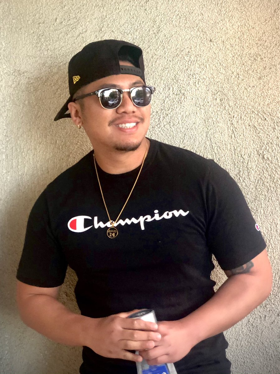 Jayson_G805's tweet photo. “Dear Lord,
I thank you for what I do have
Instead of being ungrateful for what I'm missing.
I know every breath is closer to my last,
That's what makes that breath of fresh air so much more valuable
In Jesus name I pray, Amen” 🙏🏽🤙🏽 #PiscesSZN ♓️ #BlessedForAnotherYear https://t.co/1Uig3I5fJt