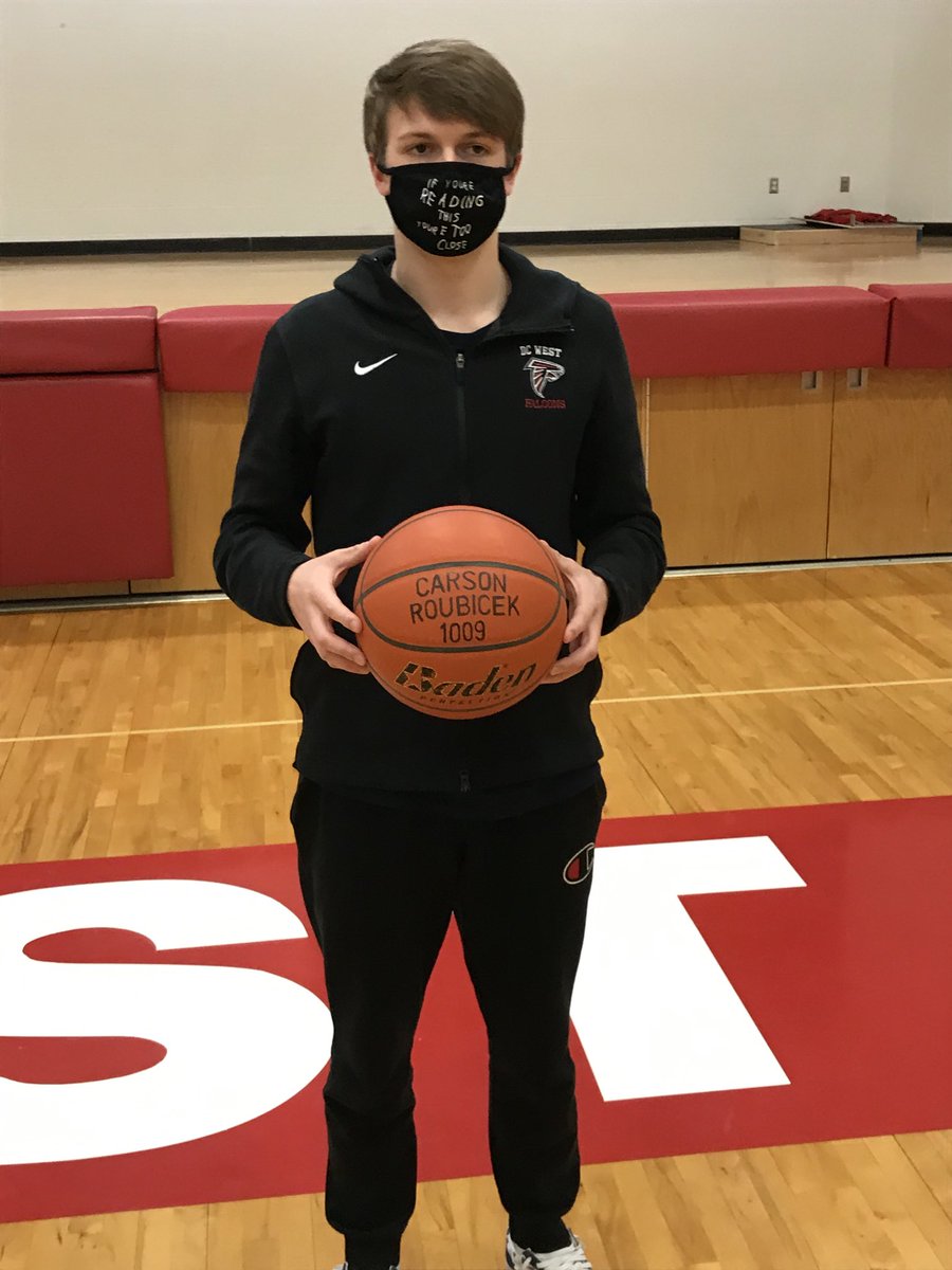 DCWestHoops's tweet photo. Congratulations to Carson Roubicek on becoming DC West’s 3rd 1,000 point scorer. He finished off a great career at DC West with 1,009 career points! ⁦@carson_roub⁩ #dcwestpride https://t.co/VRFzYQ0zpS