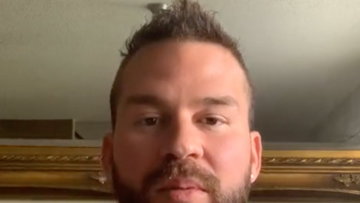 Jenelle Evans' Ex Nathan Griffith Wanted in DWI Case https://t.co/2VOwL3DC3O https://t.co/VLswSHPG6b