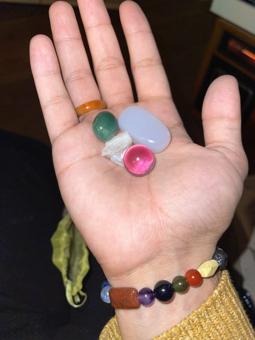 My lil collection :) any of y&rsquo;all know what the white cloudy stone is ? Only one without a card 🤷🏻&zwj;♂️