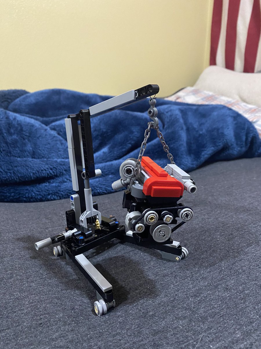 a_a_ron_____'s tweet image. Coolest lego set I’ve built