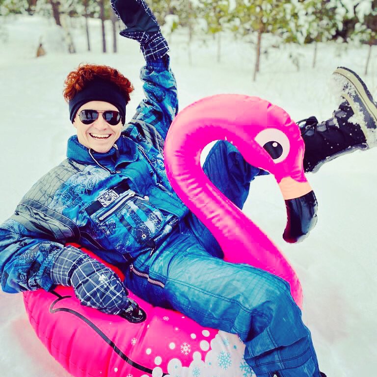 PeterPihlstrm's tweet photo. Sliding into spring!!! #dearMoonCrew #helsinki https://t.co/kOatSuXCRF