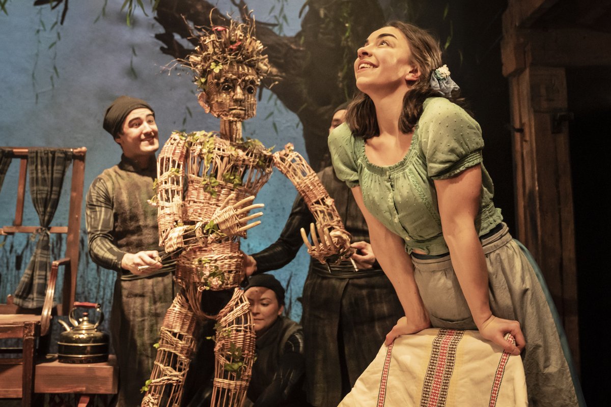 A year ago today I opened a show. It had been years in development and was created by beautiful, talented people in the idyllic <a href="/WatermillTh/">Watermill Theatre</a>. It opened and closed that night. So much wicker love to that fantastic team 🧺💜