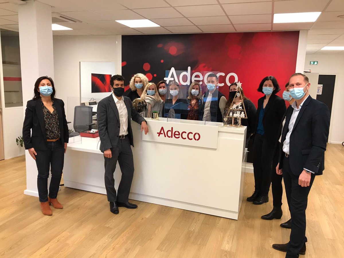 AlexandreViros's tweet photo. L’époque que nous traversons nous appelle à l'action rapide et décisive. Un an après le début de cette crise qui a bouleversé le monde du #travail, je tiens à saluer et remercier les équipes @AdeccoGroupFR pour leur mobilisation au service de l'emploi. #Agirpourlemploi https://t.co/63dZPnEzEA