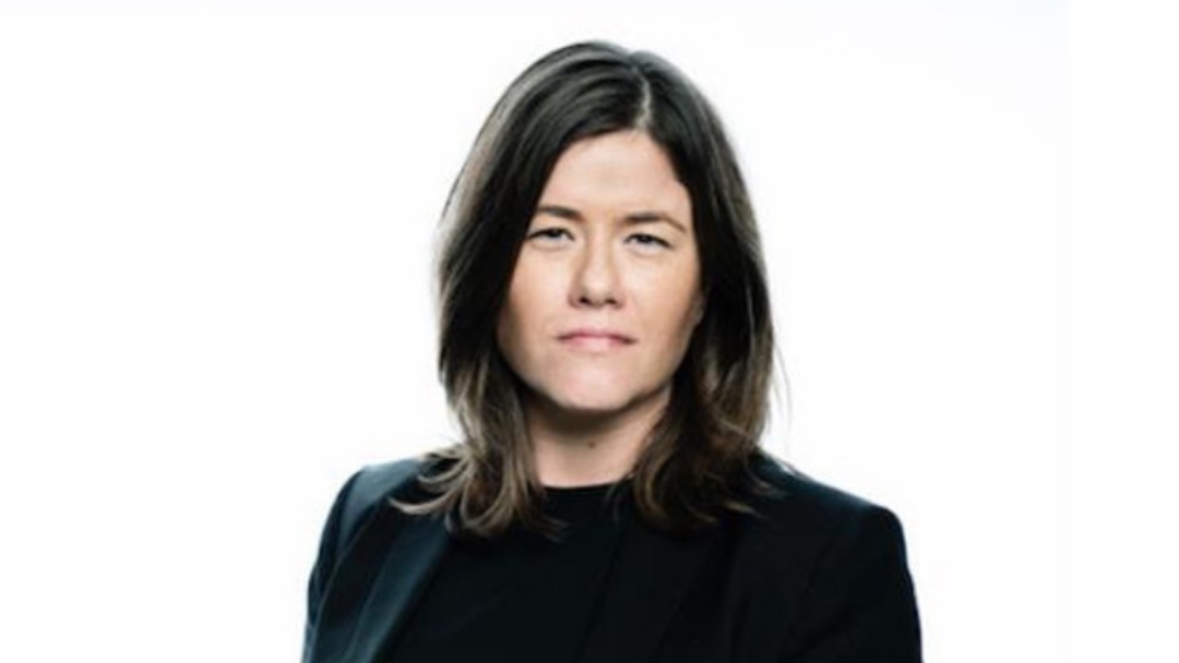Odendo_DK's tweet photo. Drømmer du om en dag som Chefredaktør for Ekstrabladet,  i køkkenet med Den Skaldede Kok eller en dag som sportsvært på Radio 4?

Deltag i budkampen hvor stribevis af store personligheder, har doneret unikke oplevelser til fordel for @UniteCool 

👉https://t.co/eCJciRut2W https://t.co/jFw3BCmQcp