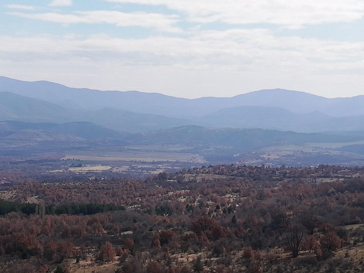 shopkarishte's tweet photo. #WINTER in #Macedonian #Highlands
#Slavishte #Plato (elevation 550m) and #Osogovo #mountain (elevation 2,251 m)
#KrivaPalanka municipality
#Macedonia ☀️🇲🇰
@PicPublic @Havenlust @MagicalEurope @dorisig #StormHour @photohour #ThePhotoHour https://t.co/sTDMWY4gg2
