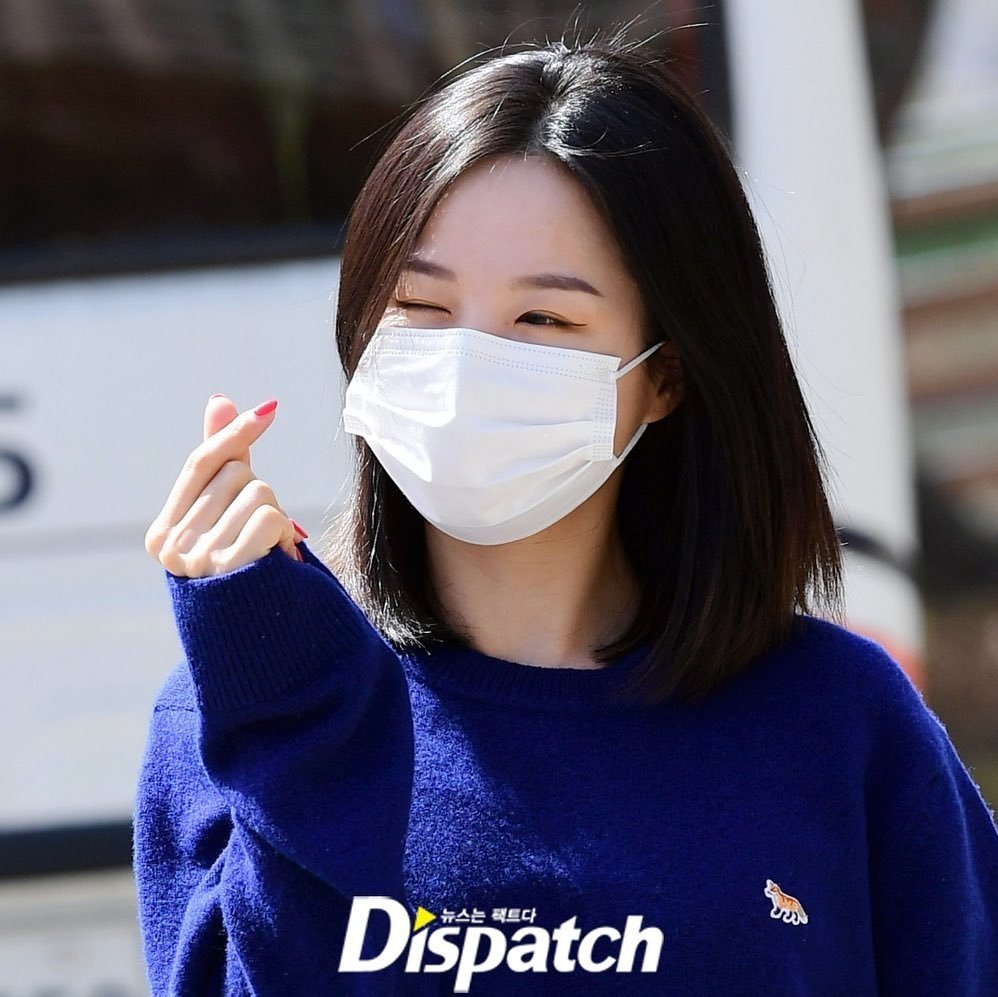 EXIDLEGGO5's tweet image. #EXID #Solji ❤️☺️🙏
instagram.com/koreadispatch
instagram.com/p/CMeXHl-hG9n/