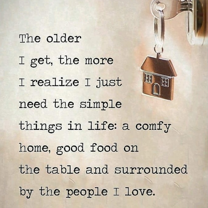 palmerdebra's tweet photo. #theolderiget #maturewoman #idontneedmuch #simplewoman https://t.co/ElQd5MUKbE