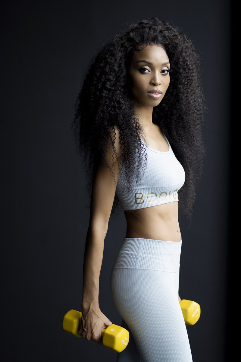 Official_MissSA's tweet photo. A strong body is not made in your comfort zone but @switchpod definitely makes it easier!
Training set by https://t.co/rAOG5JvuC5
#misssouthafrica2020 #misssa #switchplayground #motherkindcollagen #ad #faceyourpower #embraceyourfuture https://t.co/T7erl65OhU