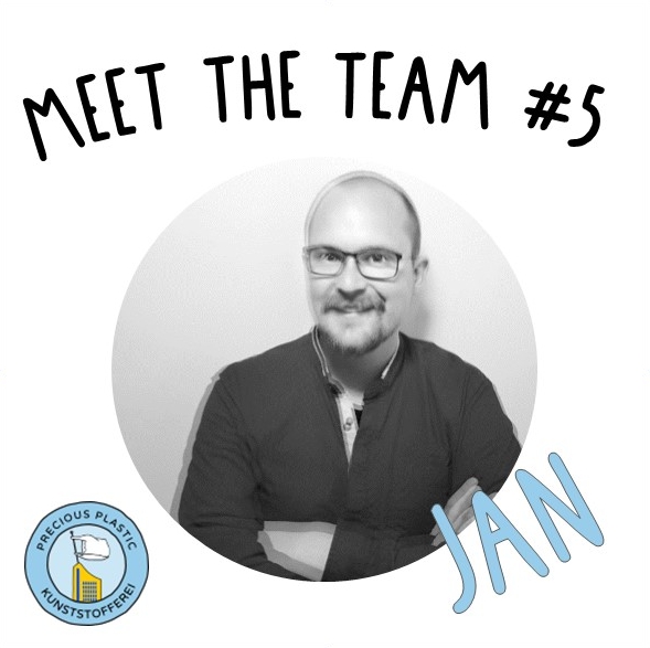 #MeettheTeamTuesday - <a href="/JanKnappe/">Jan Knappe</a> work as an environmental researcher <a href="/UFZ_de/">UFZ</a> and he is our chief electric geek - currently bringing back to life an old extruder for the @kuststofferei team - find Jan's bio on our website kunststofferei.de #preciousplastic  #Leipzig