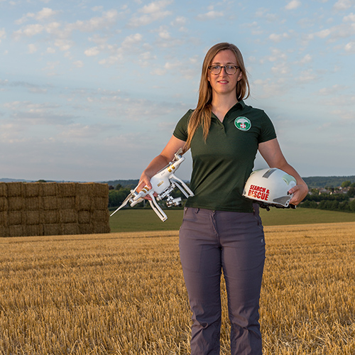 iea_bcp's tweet photo. Congratulations to @bournemouthuni's @GemmaAlcock1 for being listed in the Top 10 young female entrepreneurs to look out for in 2021 π
Just another example of the bright young talent in the region π
#studybmth #studyinbournemouth #WomenInScience
https://t.co/jQJNuGU6R1 https://t.co/Si7dAaUIH3